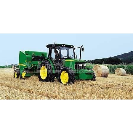 Многофункциональный минитрактор John Deere 5215 в Нижнем Новгороде